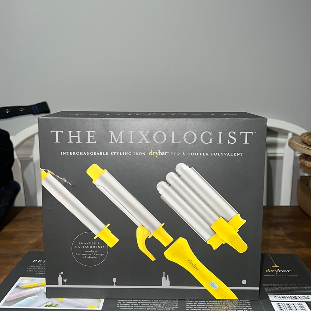 The Mixologist by Drybar.